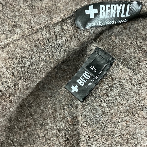 Beryll Vivian Cashmere Cardigan Sweater Coat - Picture 8 of 13